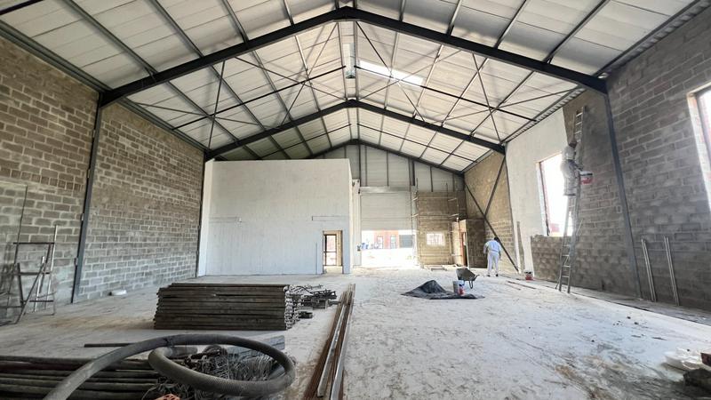 To Let commercial Property for Rent in Killarney Gardens Western Cape